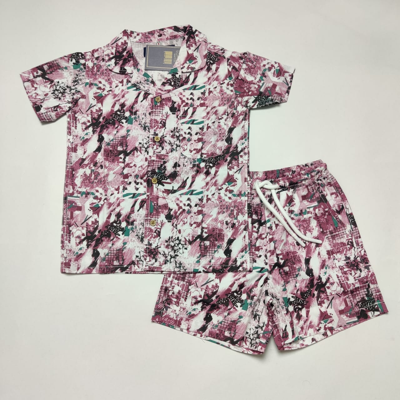 Kids' printed shirt and shorts set